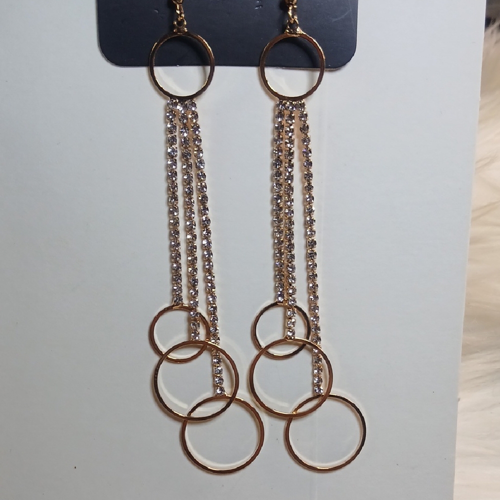 Paparazzi Gold With Bling Bling Dangle Earrings - Picture 4 of 9